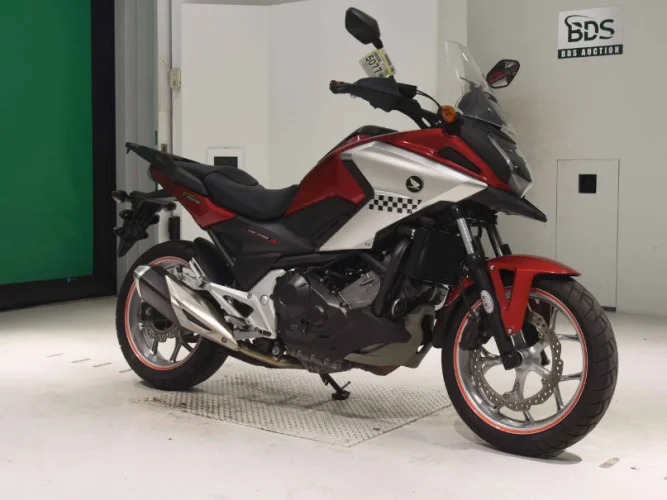 * ПРОДАЁТСЯ ! * HONDA NC750X ! * RC90-1000535 *