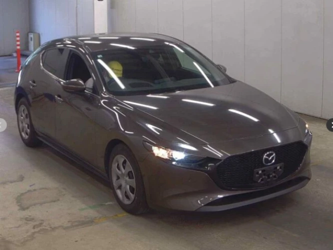 * Приход Владивосток 24 мая ! *  MAZDA MAZDA3 *