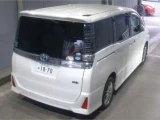* Вручён ! * TOYOTA VOXY * ZWR80-0461260 * 1
