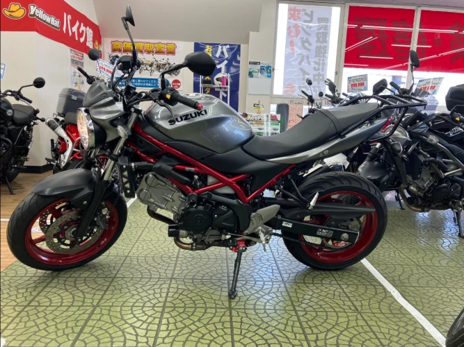 * Забронирован * SUZUKI SV650 *