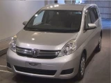 * Таможенное оформление в РФ * TOYOTA ISIS * 2