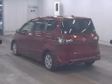 * ВРУЧЁН ! * TOYOTA SIENTA * 1