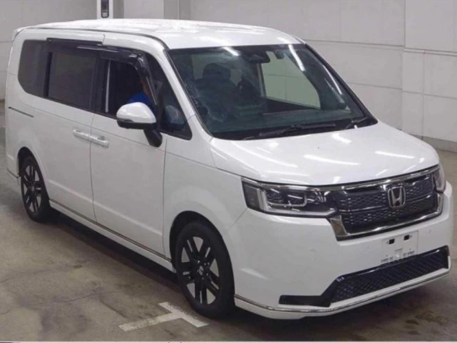 Вручён в Москве ! / HONDA STEPWGN