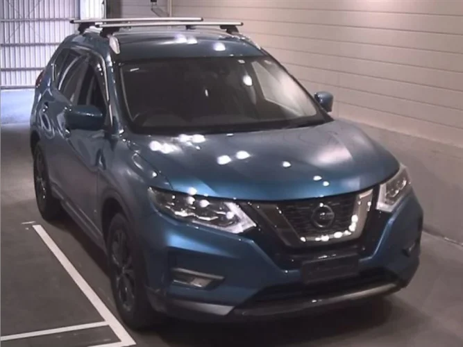 * Доставлен с аукциона, ожидает отправку * NISSAN X-TRAIL * NT32-615113 * Приход Владивосток Август