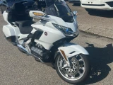Продаётся во Владивостоке ! / HONDA GL1800 GOLDWING Tour !!! / 16