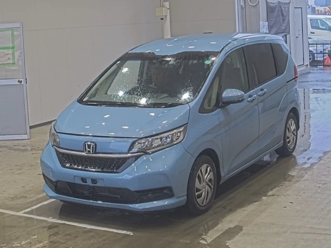 * Продаётся ! * HONDA	FREED * GB5-3127726