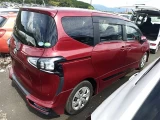 * ВРУЧЁН ! * TOYOTA SIENTA * 38