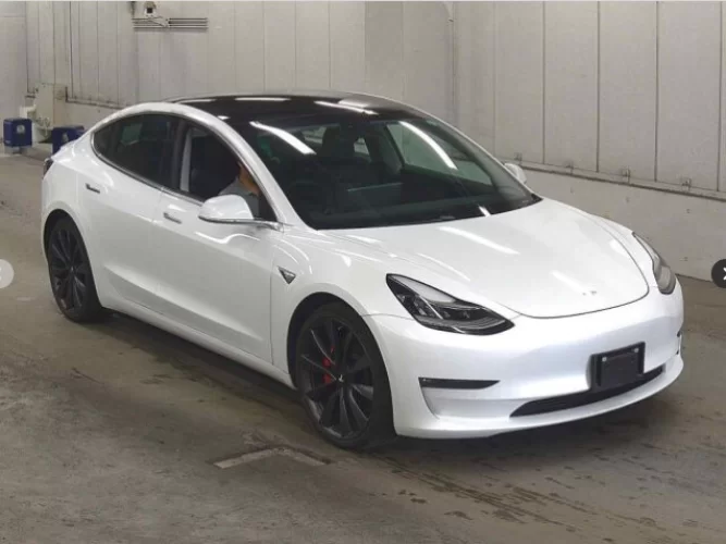 * ВРУЧЁН ! * TESLA MODEL 3 * 5YJ3F7EC3LF463487 *