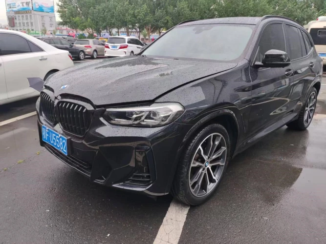 * Доставляется из Китая * BMW X3 * LBV31DU05NS368968 *