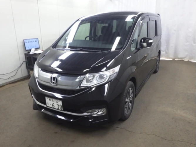 * Приход Владивосток 24.05.25 * HONDA STEPWGN *  RP4-1104942 *