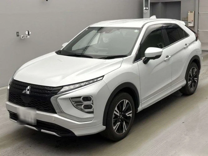 * Вручён ! * MITSUBISHI ECLIPSE CROSS *
