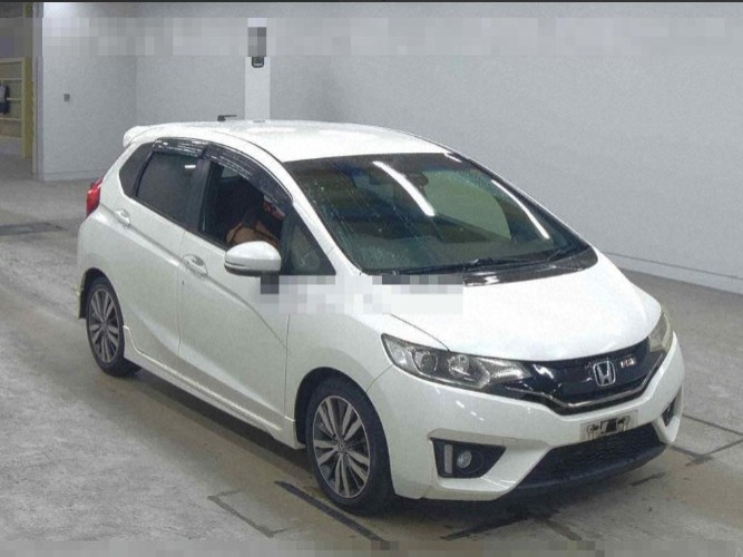 * ВРУЧЁН !!! * HONDA	FIT *	GK5-3200869