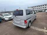 * Во Владивостоке, Таможенное оформление  * NISSAN NV200 VANETTE * M20-011004 * 13